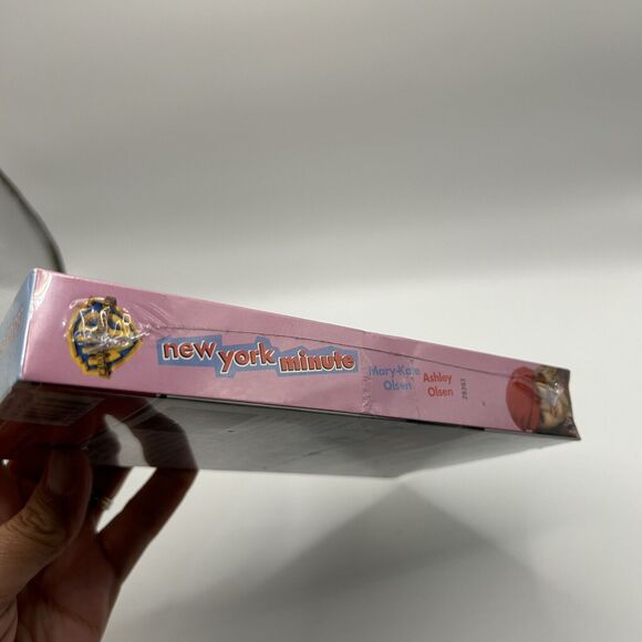 New York Minute - Mary-Kate & Ashley Olsen (2004) VHS NEW Sealed - Picture 4 of 6